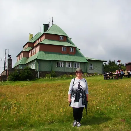 Sloneczna Polanka 아파트